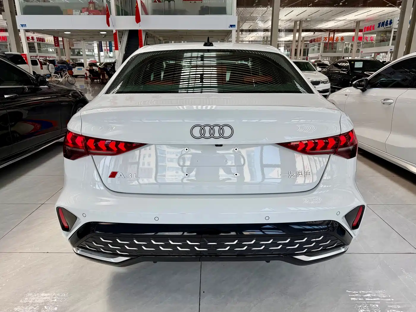 Audi A3 2025 A3L Limousine 35TFSI Flying Premium фото 4