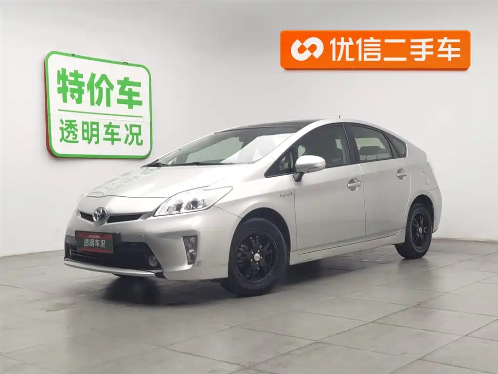Toyota Prius 2012 1.8L Luxury Advanced Edition