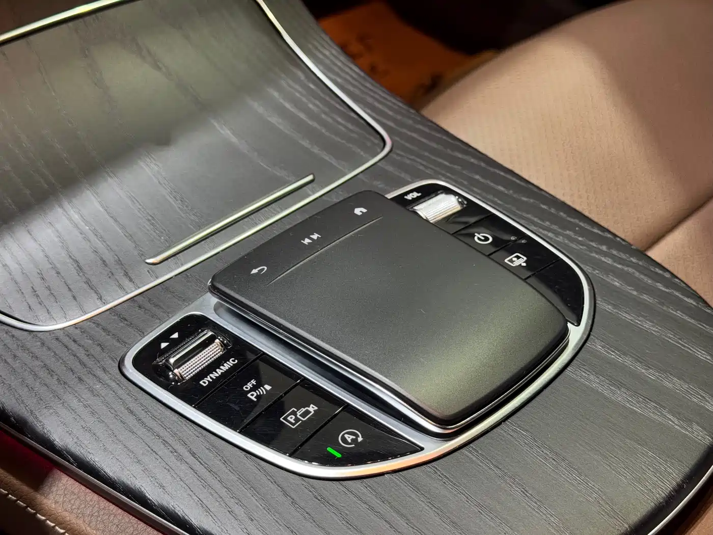 Mercedes-Benz E-Class 2023 E 300 L Sport Luxury фото 13