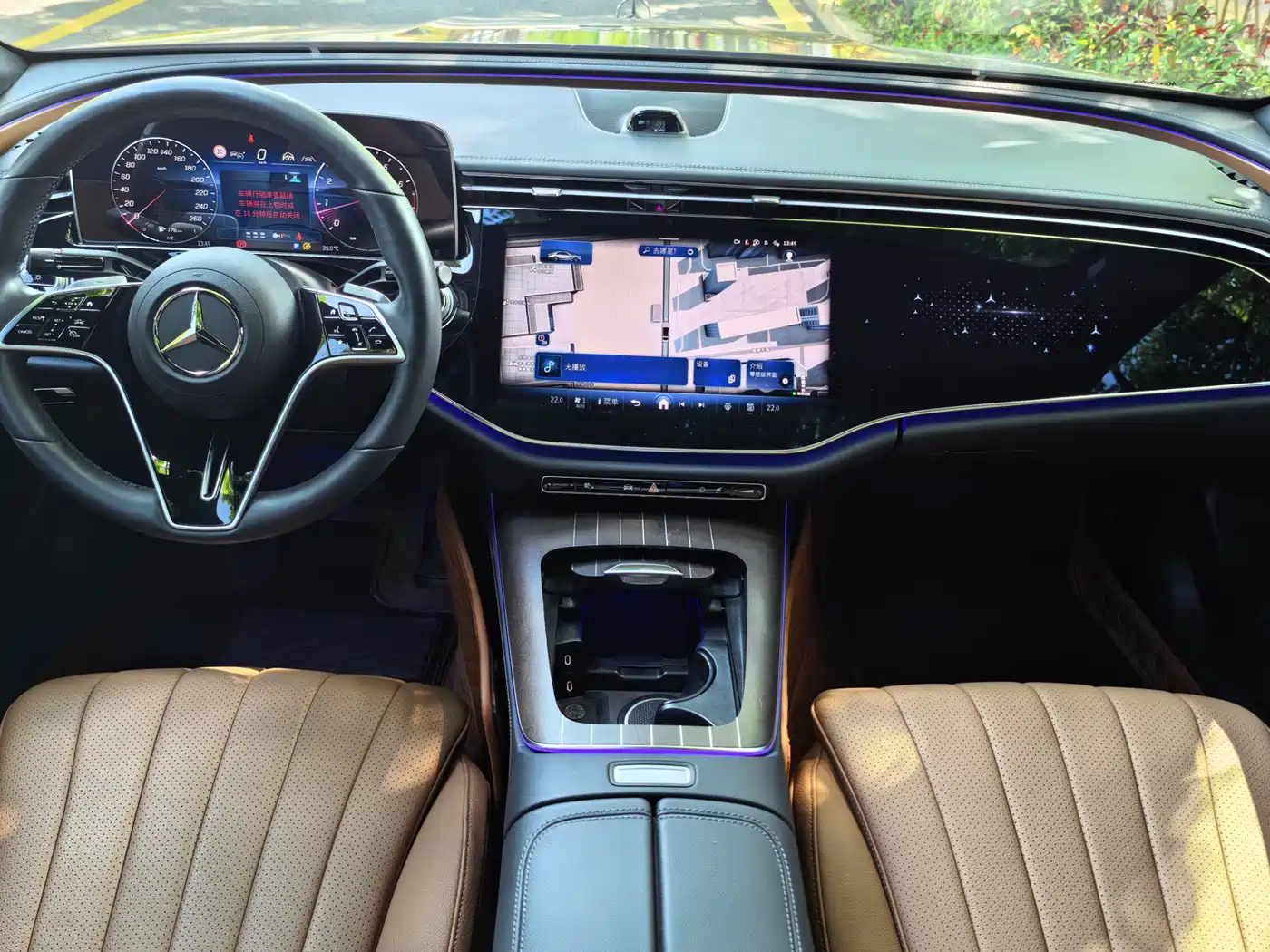 Mercedes-Benz E-Class 2024 Model E 300 L Luxury фото 5