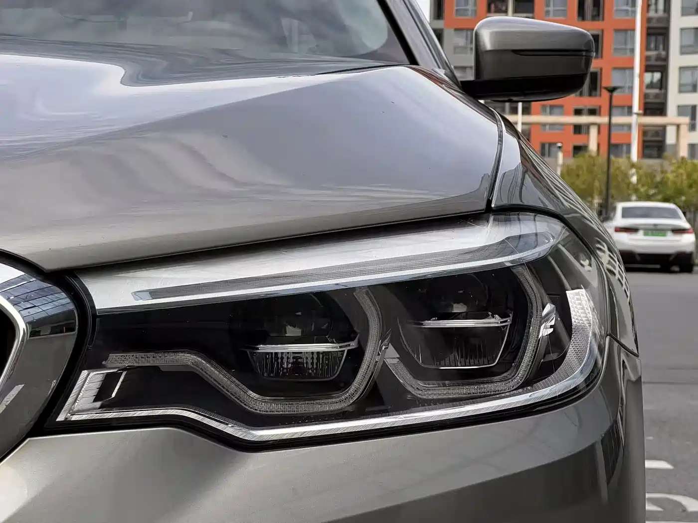 BMW 5 Series New Energy 2018 530Le Luxury Package фото 9