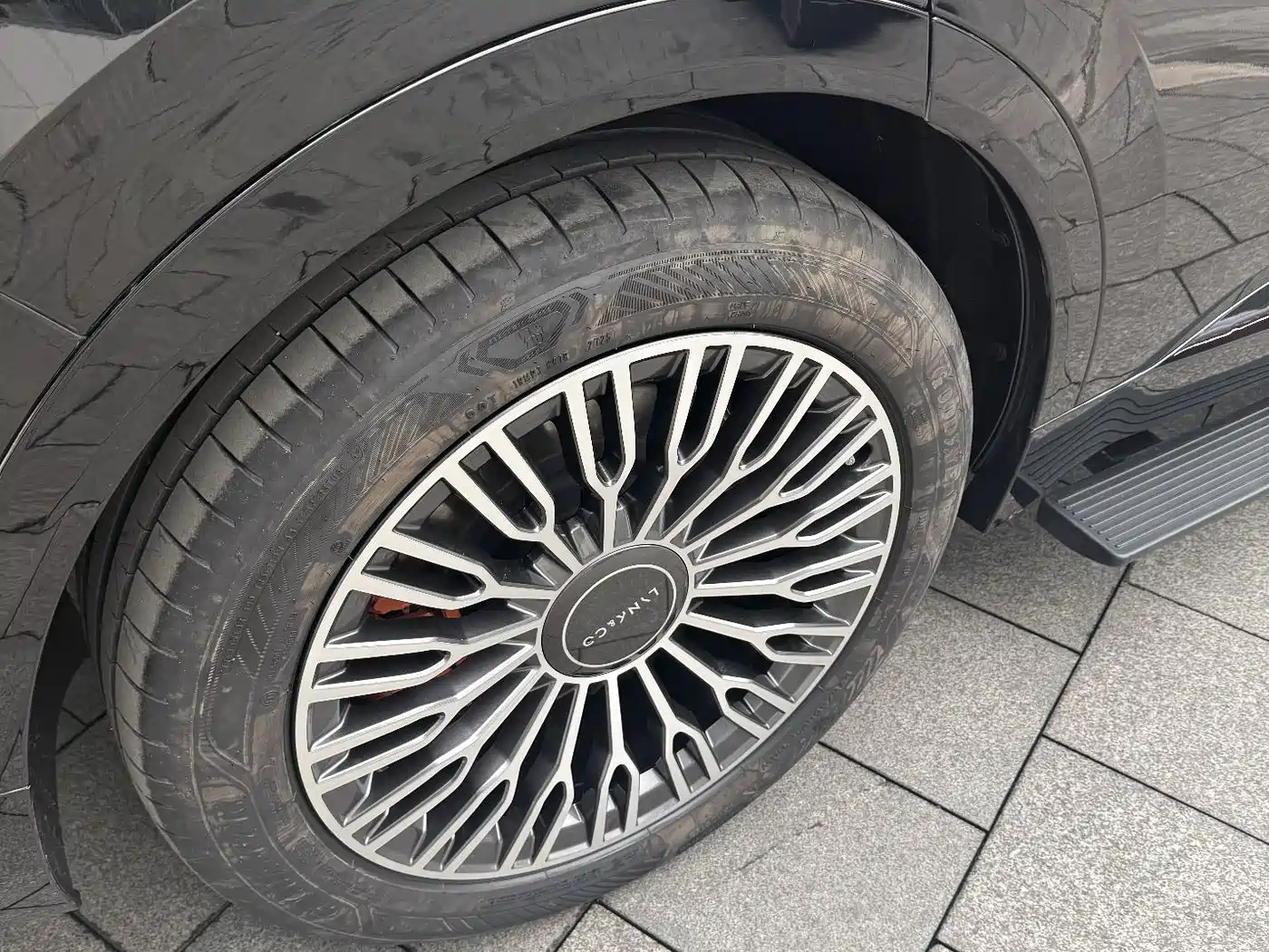 Lynk & Co 900 2025 2.0T Explorer Edition фото 20