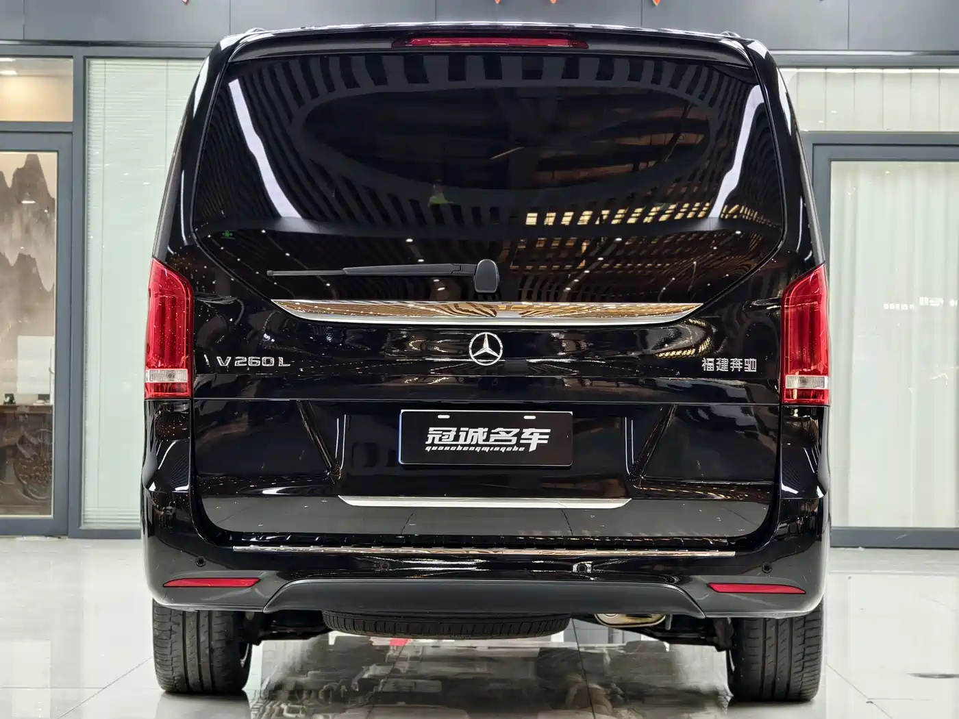 Mercedes-Benz V-Class 2022 V 260 L Long Wheelbase Luxury Edition фото 10