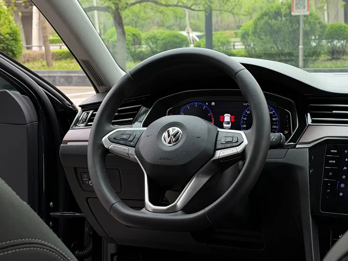 Volkswagen Magotan 2020 330TSI DSG Luxury фото 20