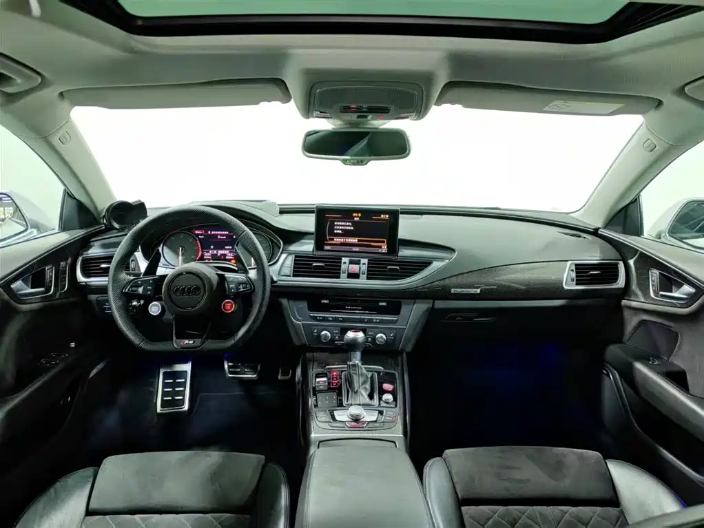 Audi S7 2016 4.0 TFSI quattro фото 10