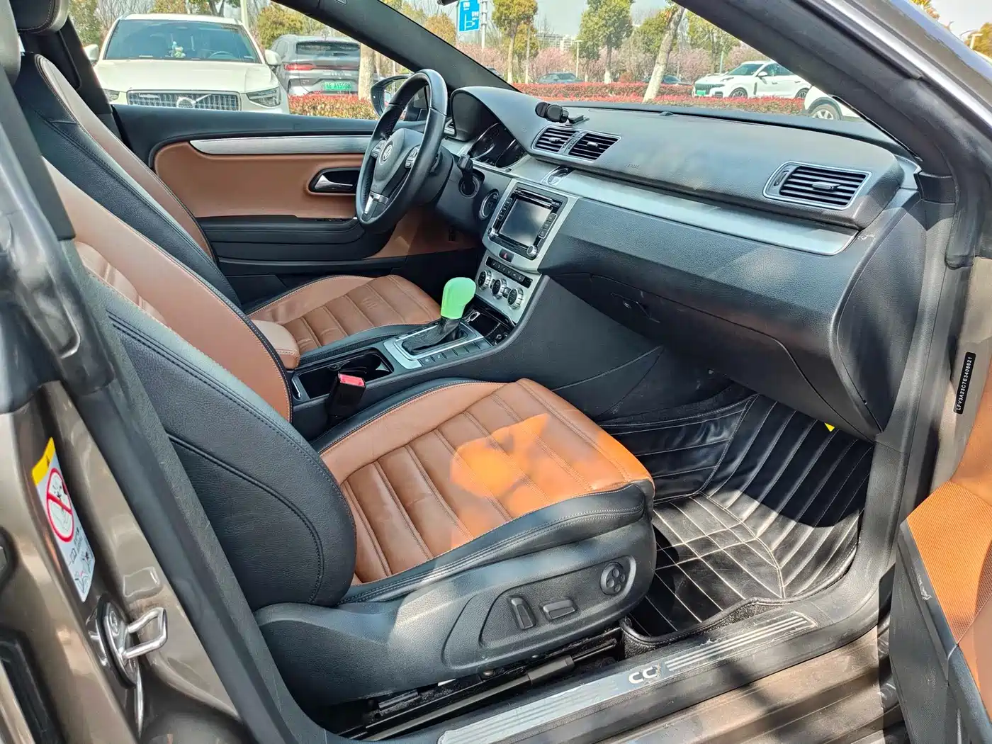 Volkswagen FAW-Volkswagen CC 2015 1.8TSI Luxury фото 10