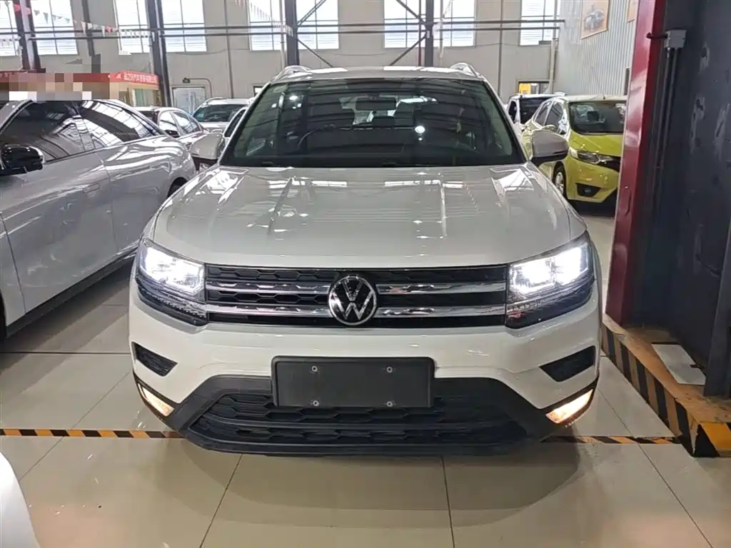 VOLKSWAGEN TUYUE