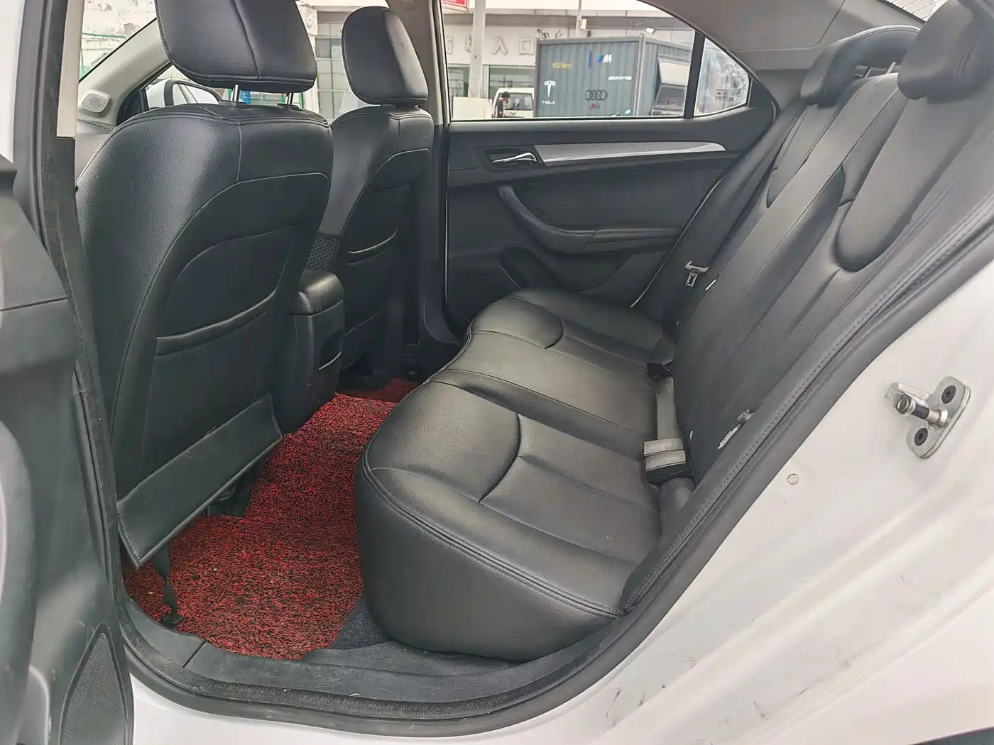 Roewe 360 2018 2018 PLUS 1.5L Automatic Exclusive Edition