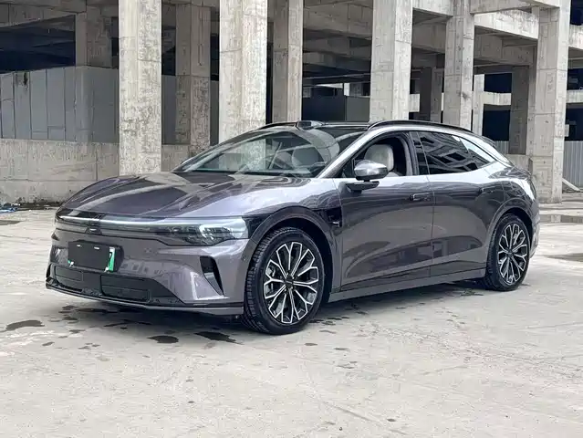 ZEEKR 007GT 2025