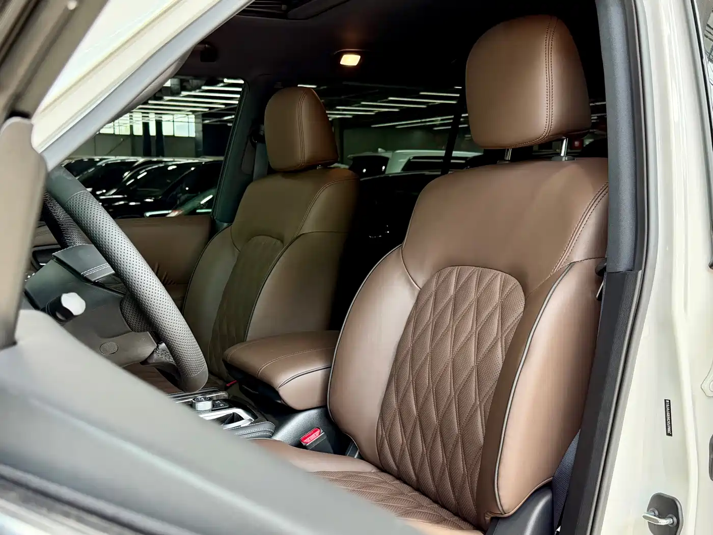 Nissan Patrol 2023 Model ARMADA 5.6L Invincible Fleet Platinum Edition фото 11