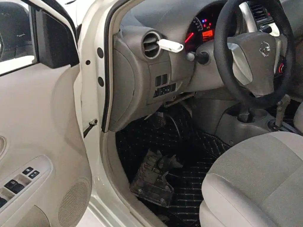Nissan Sunny 2016 2015 1.5XE CVT Master Edition
