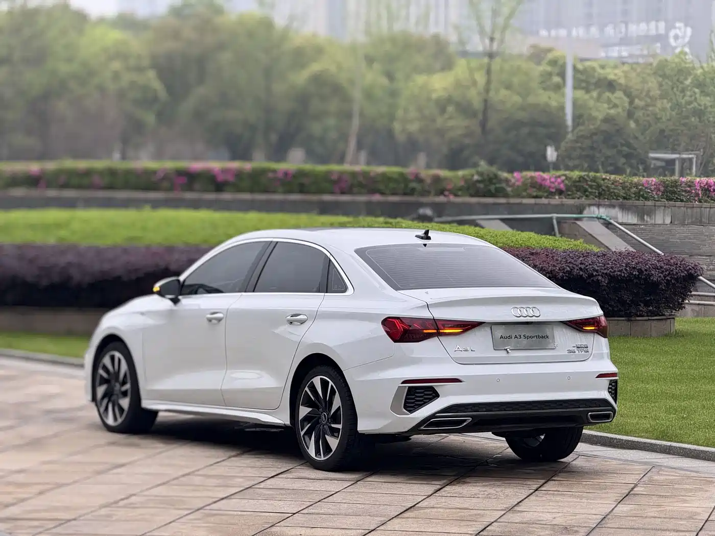 Audi A3 2023 A3L Limousine 35 TFSI Fashion Sport фото 17