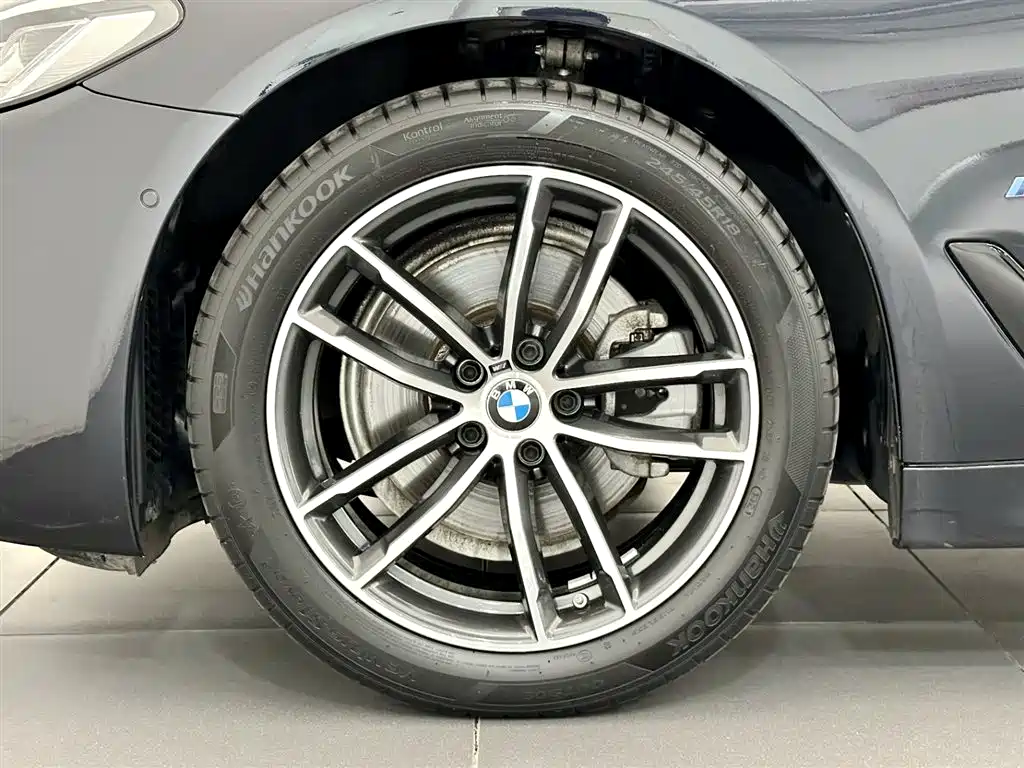BMW 5 Series (Import) 2023 2022 525i M Sport Package