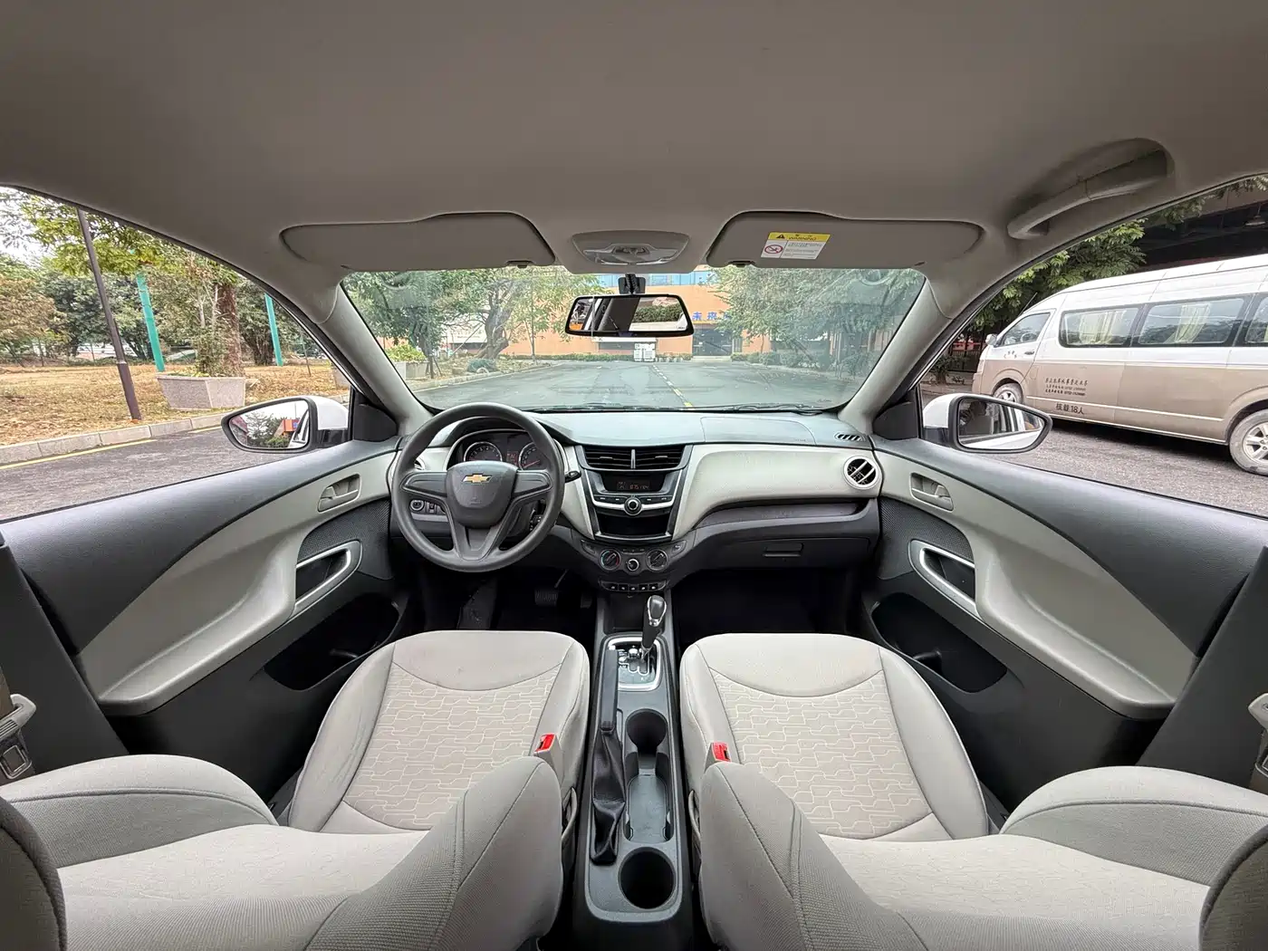 Chevrolet Sail 2015 Sail 3 1.3L AMT Ideal Edition фото 12