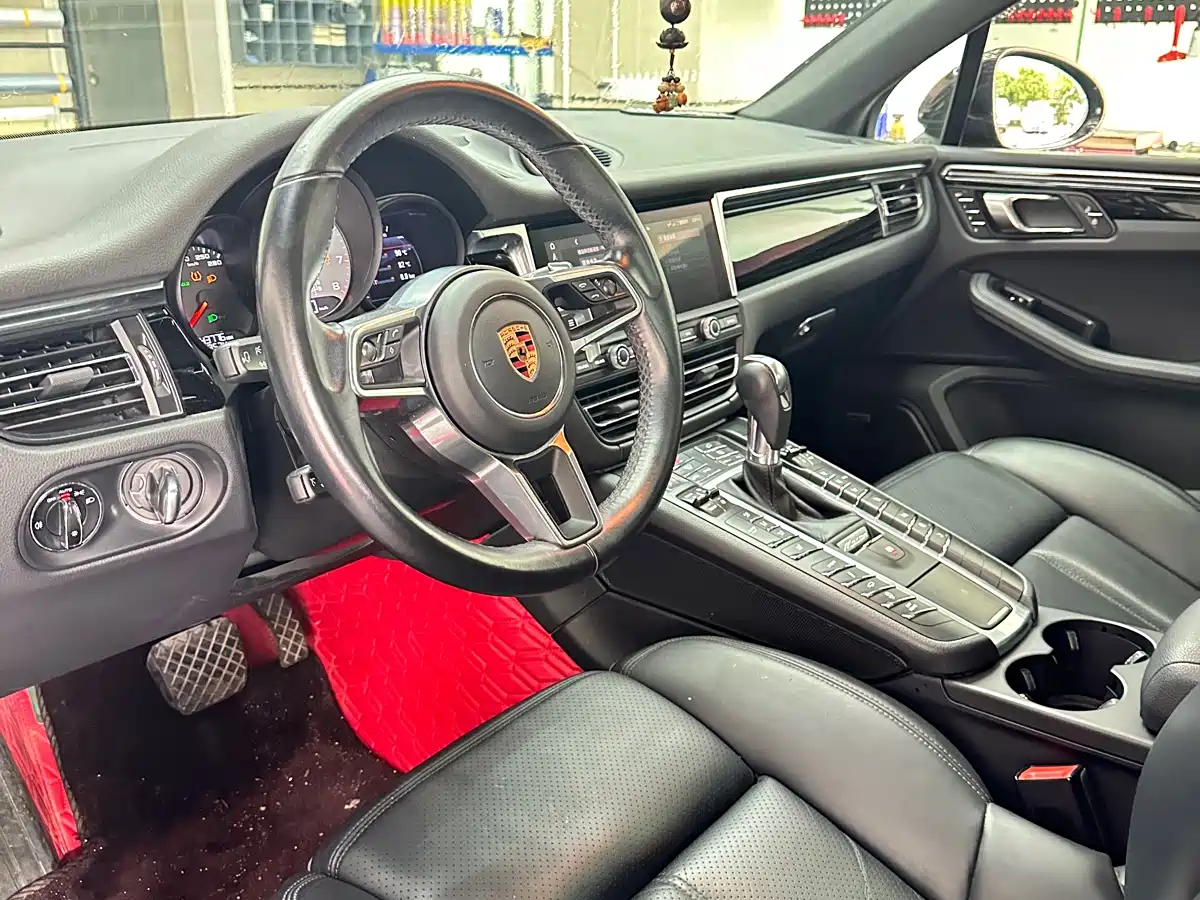 Porsche Macan 2020 Macan S 3.0T фото 16