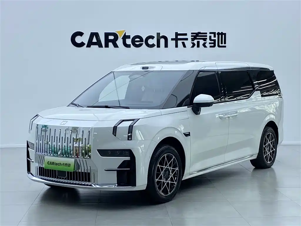 ZEEKR 009 2024 7-Seat Aisle AWD Version 108kWh