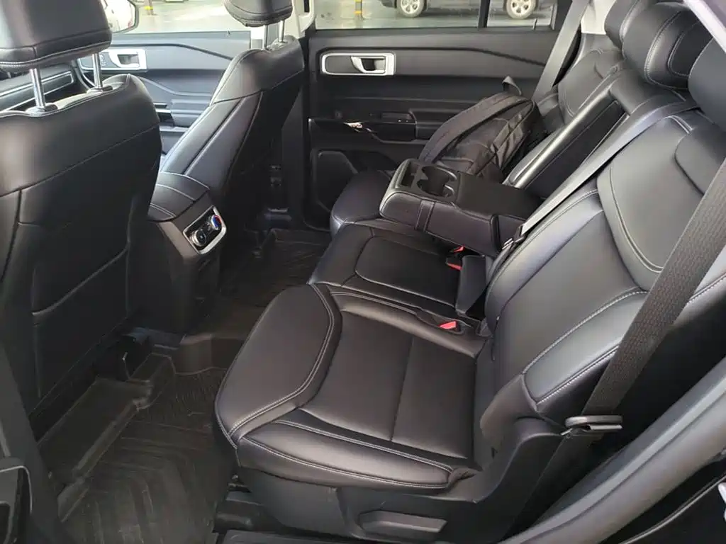 Ford Explorer 2025 2025 2.3T EcoBoost 4WD Cross Country Edition 5-seater