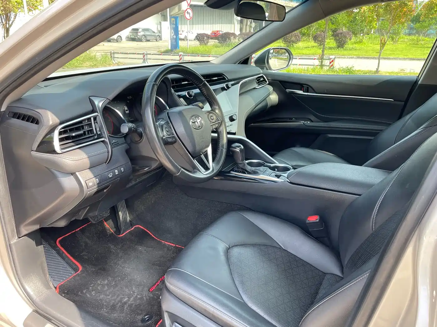 Toyota Camry 2019 2.5S Stylish (China V) фото 4