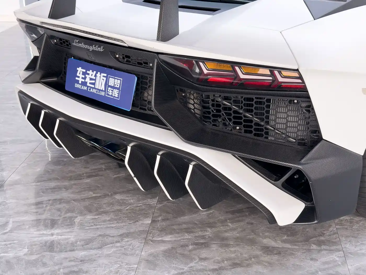 Lamborghini Aventador 2012 2011 LP 700-4