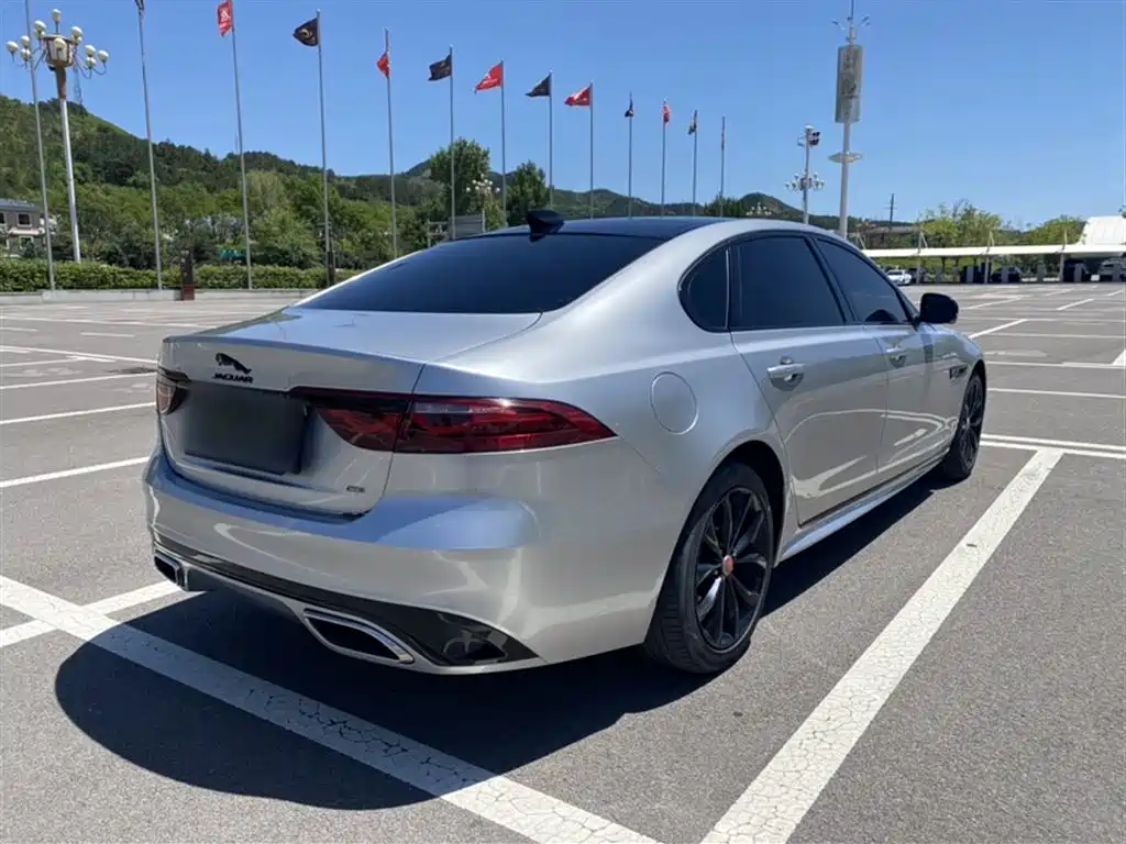 JAGUAR XFL