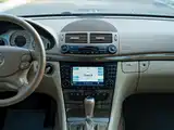 صورة 12 - Mercedes-Benz E-Class