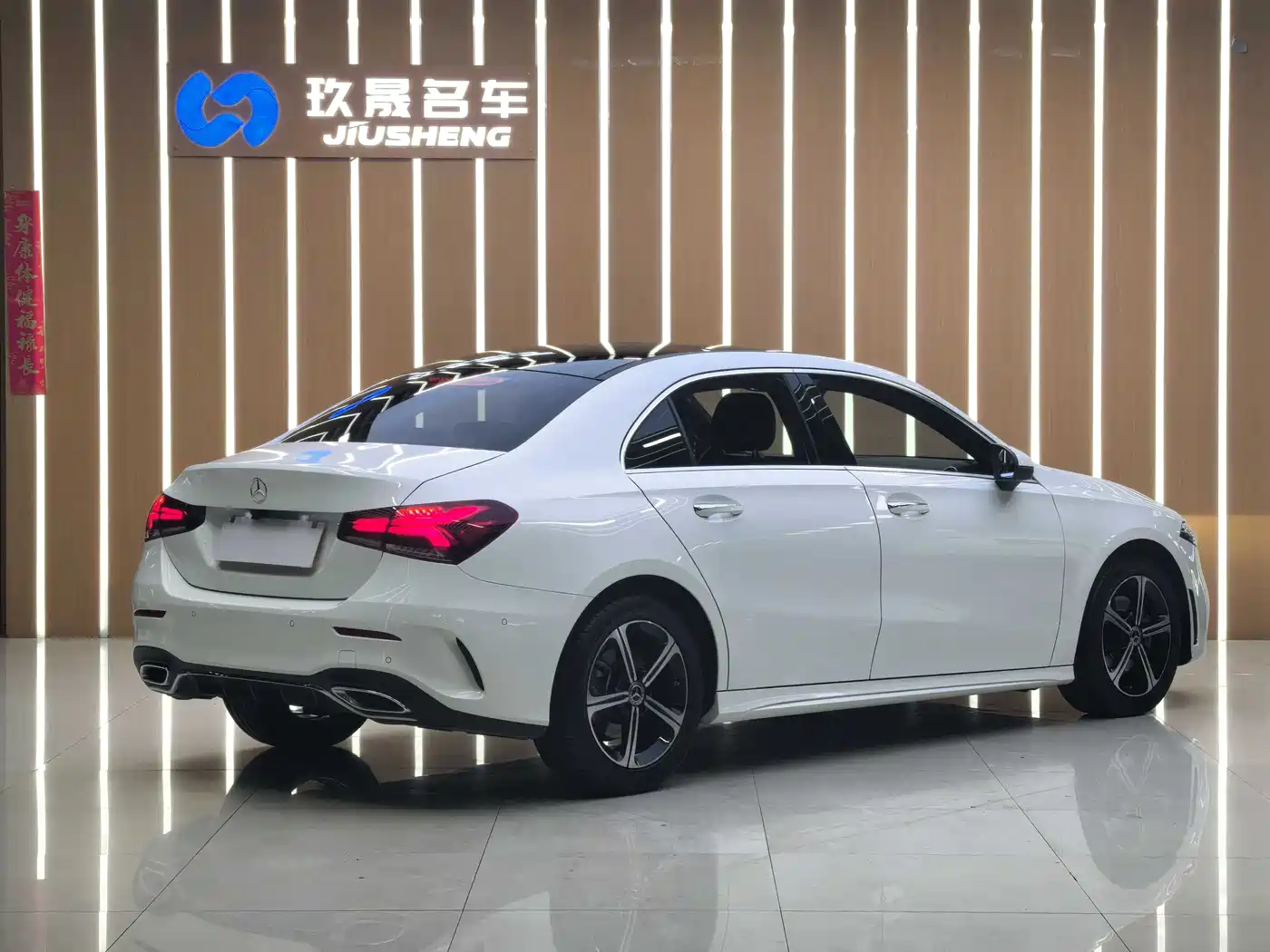 Mercedes-Benz A-Class 2023 A 200 L Fashion фото 5