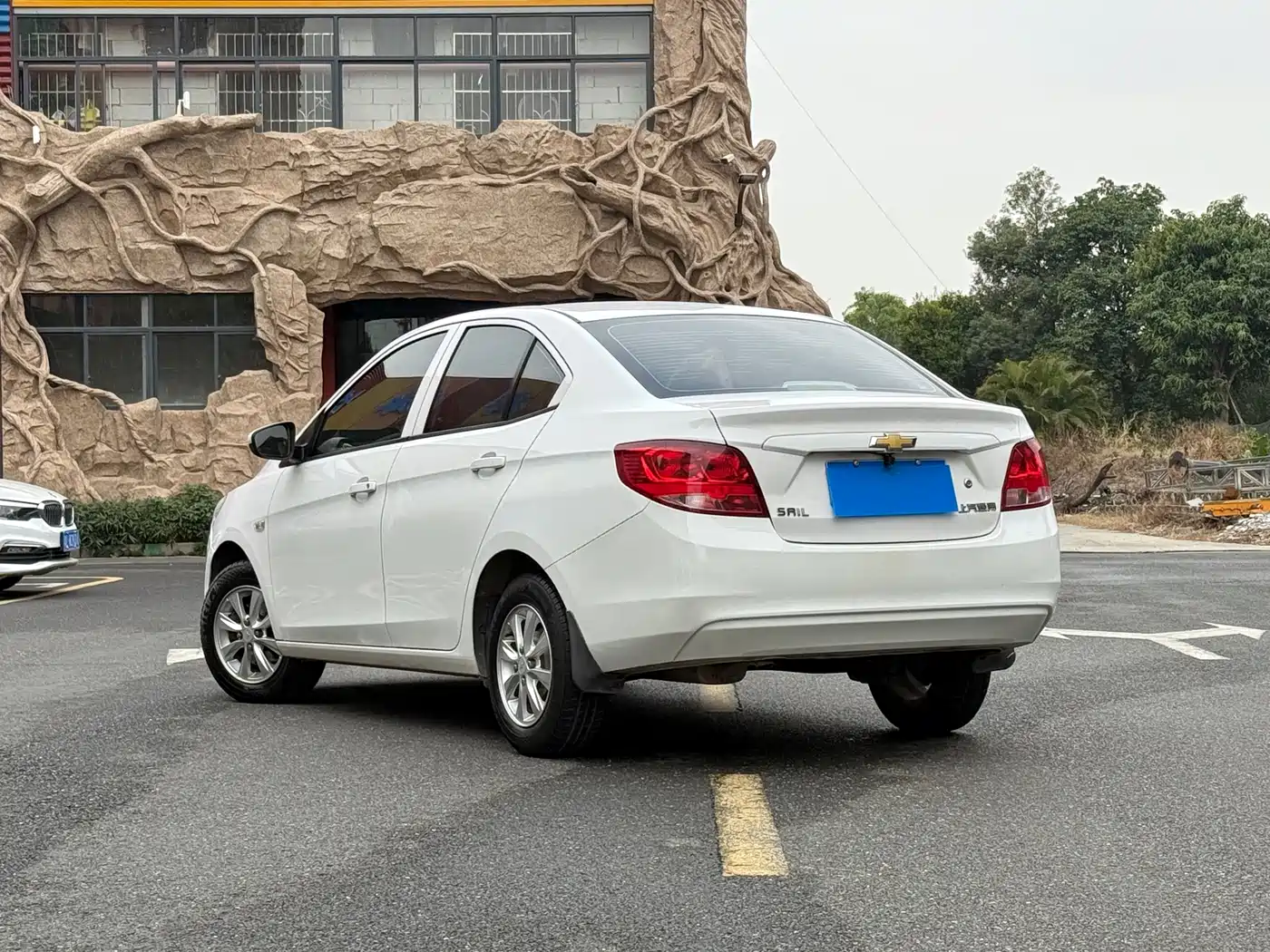 Chevrolet Sail 2015 Sail 3 1.3L AMT Ideal Edition фото 4