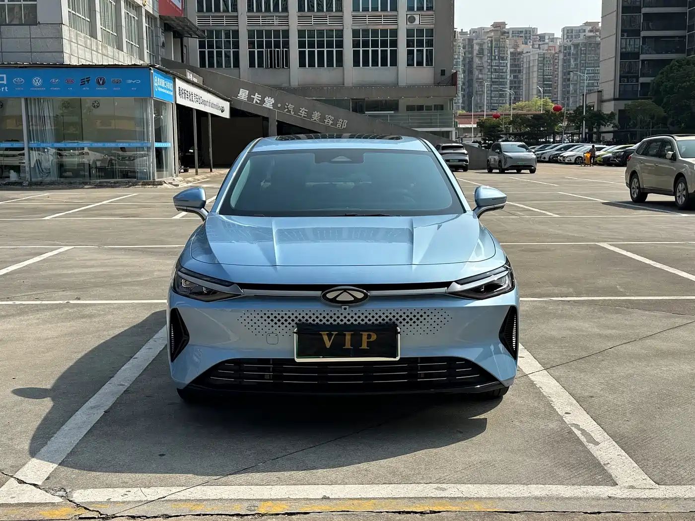 CHERY FENGYUN A8