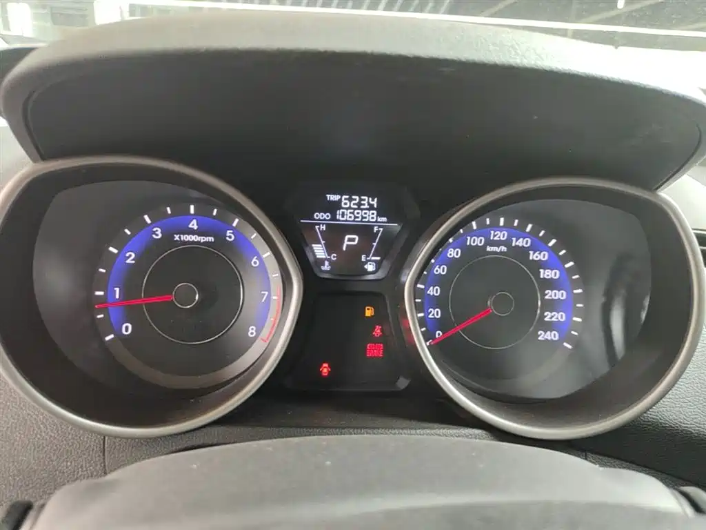 Hyundai Langdong 2016 1.6L Automatic Smart Edition фото 12