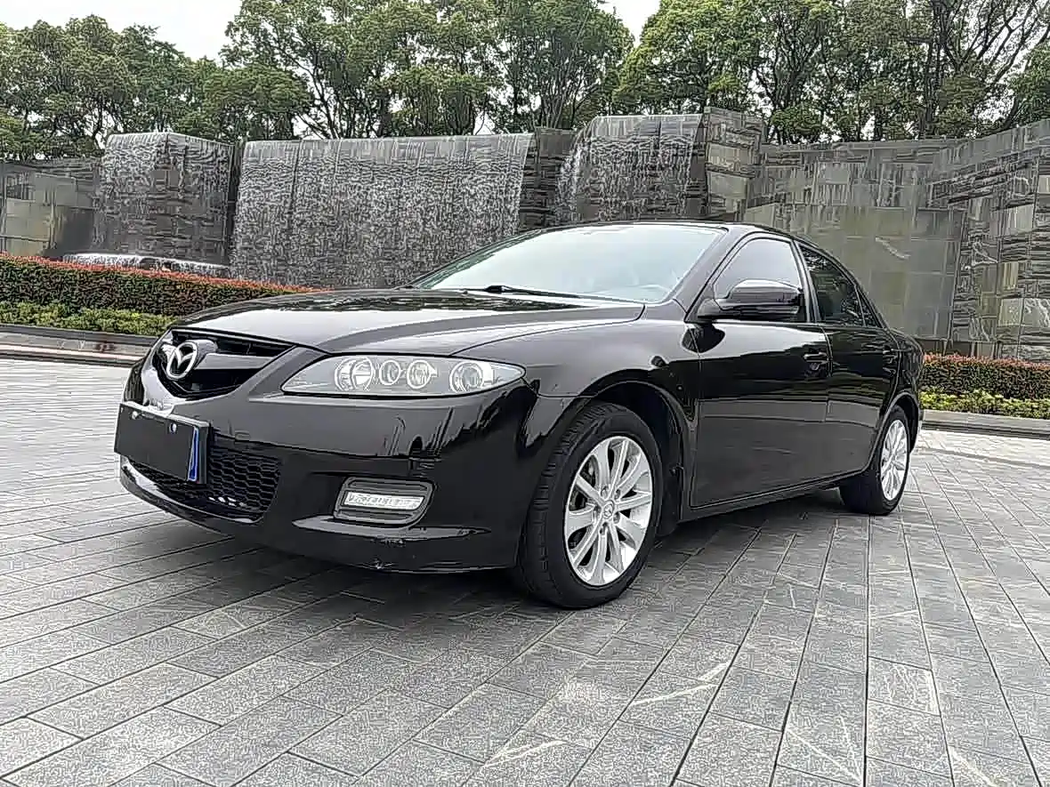 Фото 1 - Mazda 6