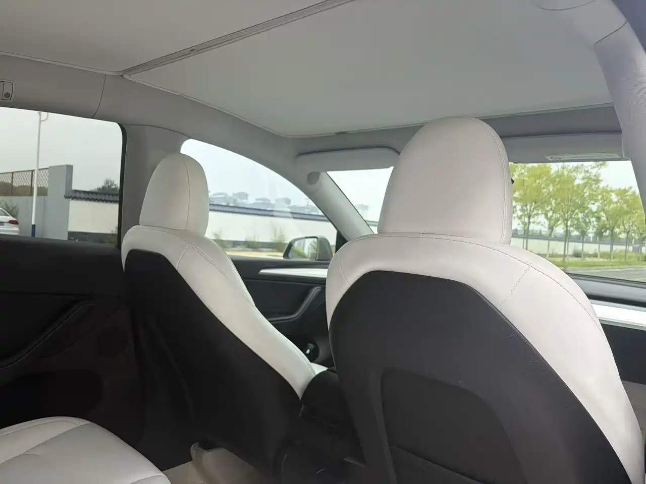 Фото 15 - Tesla Model Y