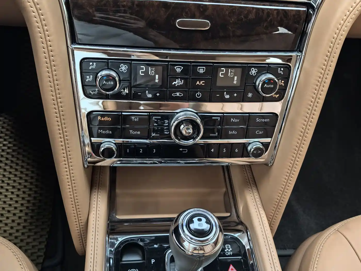Фото 45 - Bentley Mulsanne