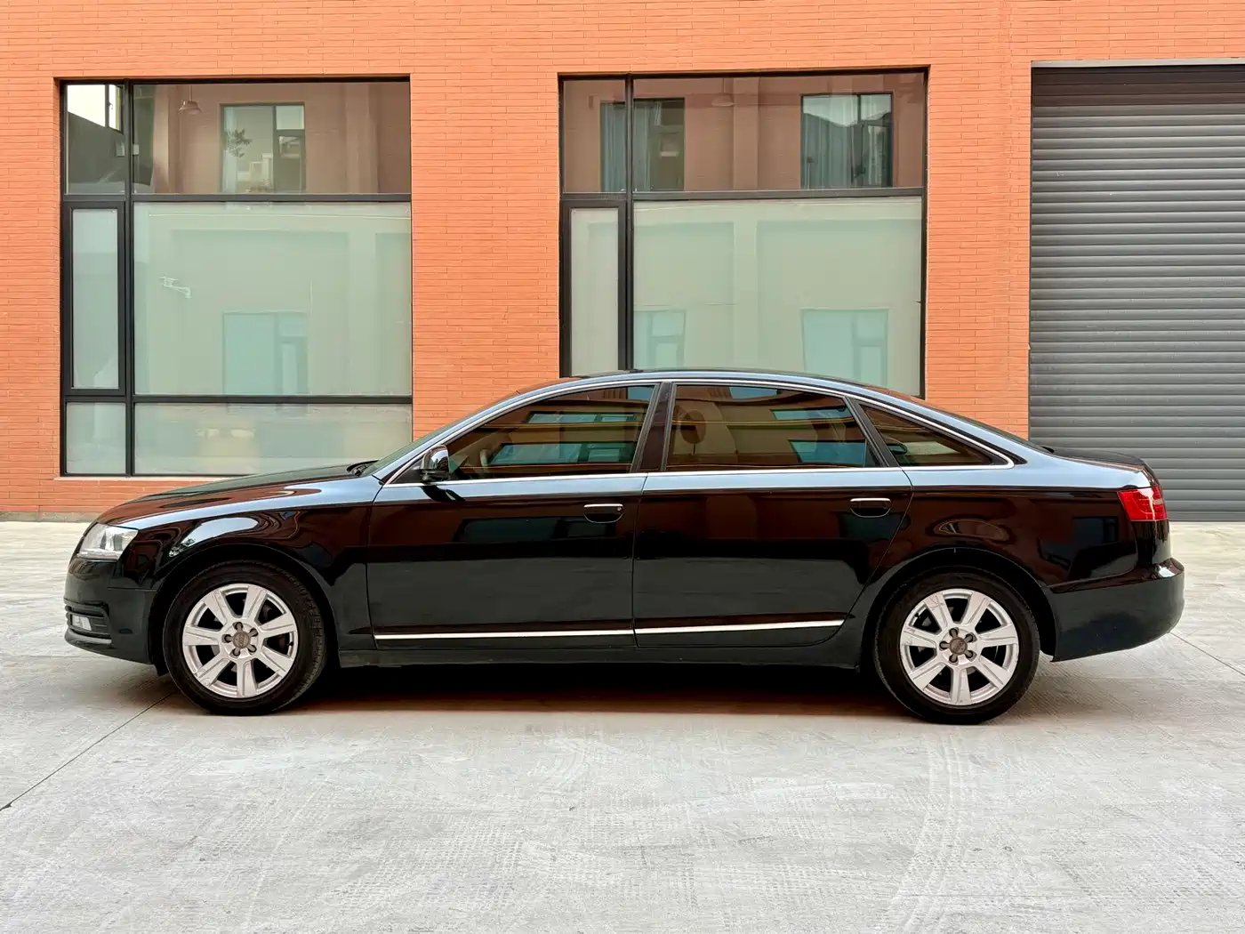 Audi A6L 2011 Model 2.8 FSI Comfort фото 7