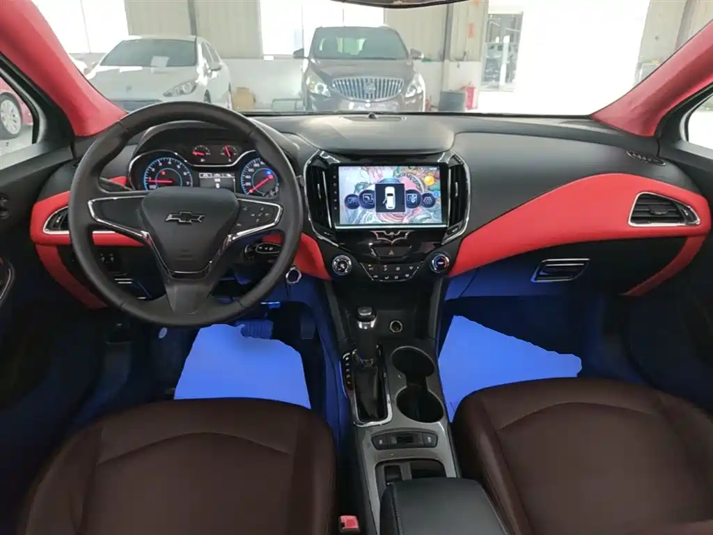 Chevrolet Cruze 2017 1.5L Automatic Pioneer Sunroof фото 10