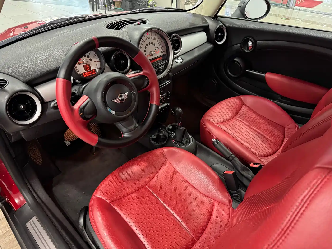 MINI MINI 2011 2011 1.6L ONE
