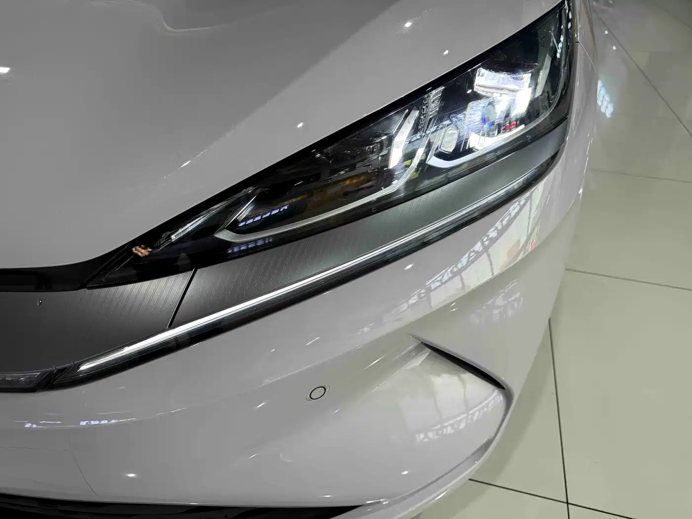 BYD Qin L 2025 EV 545KM Cloud Chariot Edition фото 18
