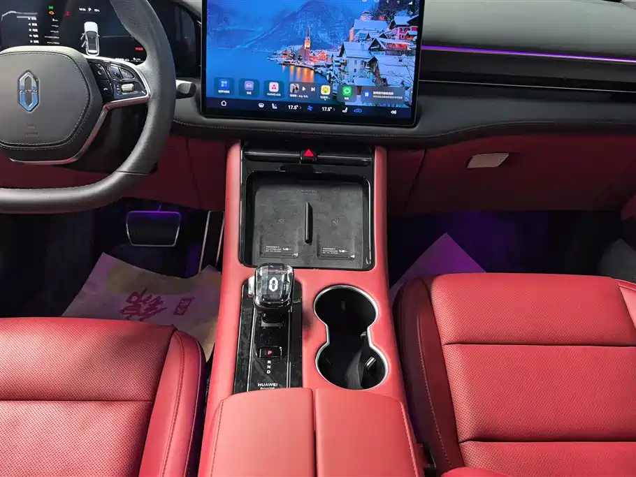 AITO Wenjie AITO M5 2024 Extended Range Max RS AWD Advanced Smart Driving Edition фото 16