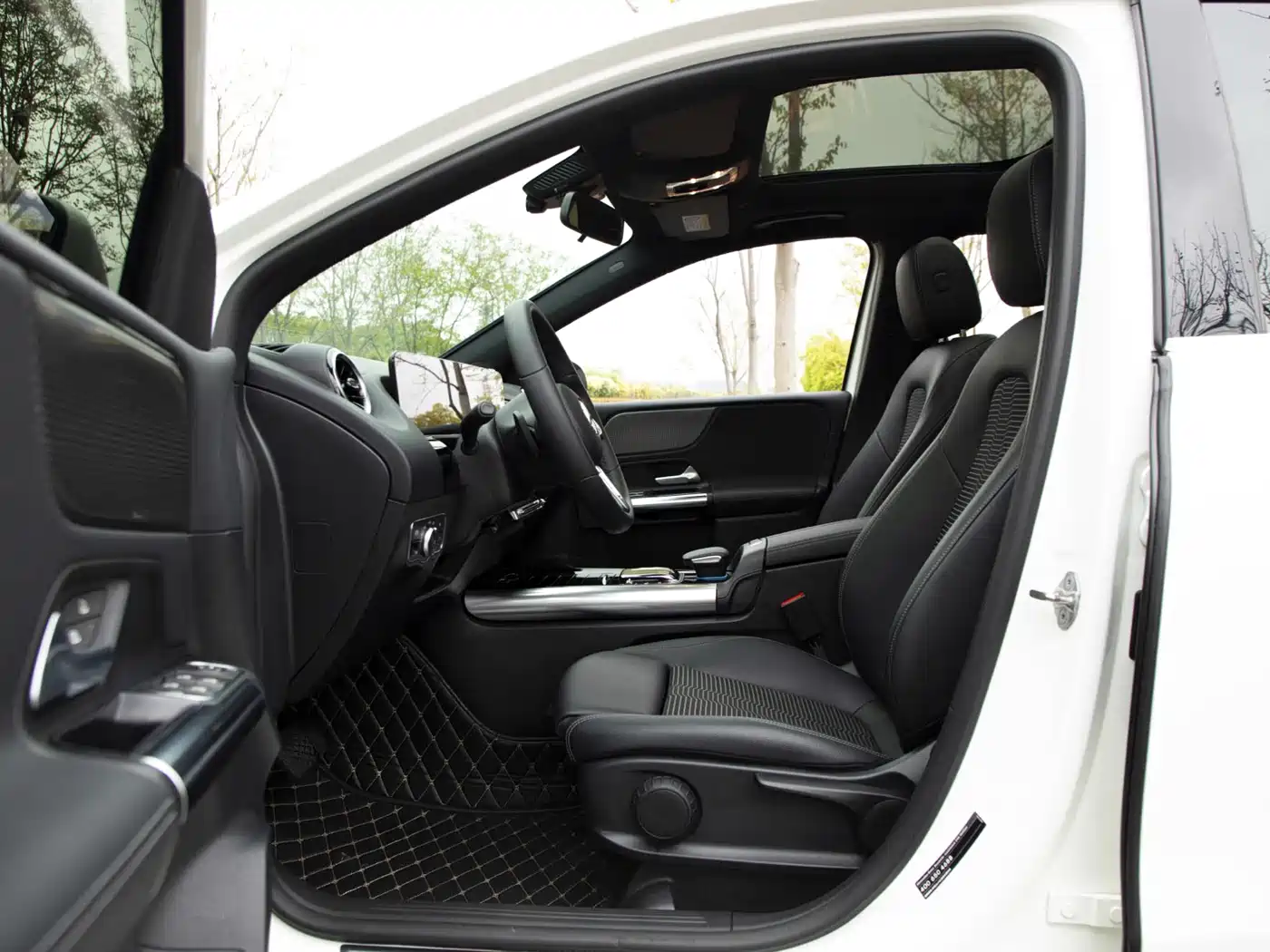 MERCEDES-BENZ B CLASS