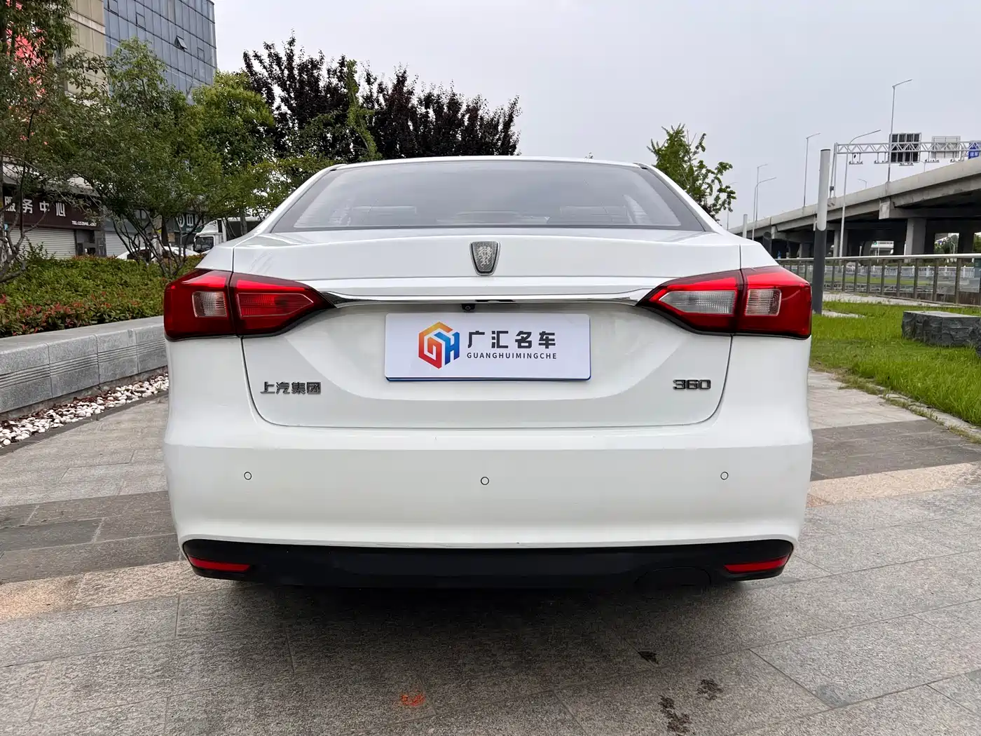 Roewe 360 2016 2016 1.5L Automatic Smart Screen Edition