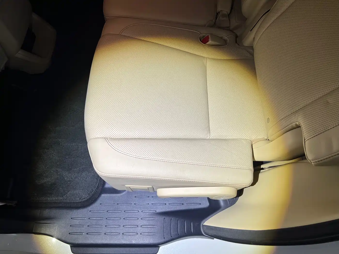 Toyota Highlander 2017 2.0T 4WD Premium 7-Seater фото 46