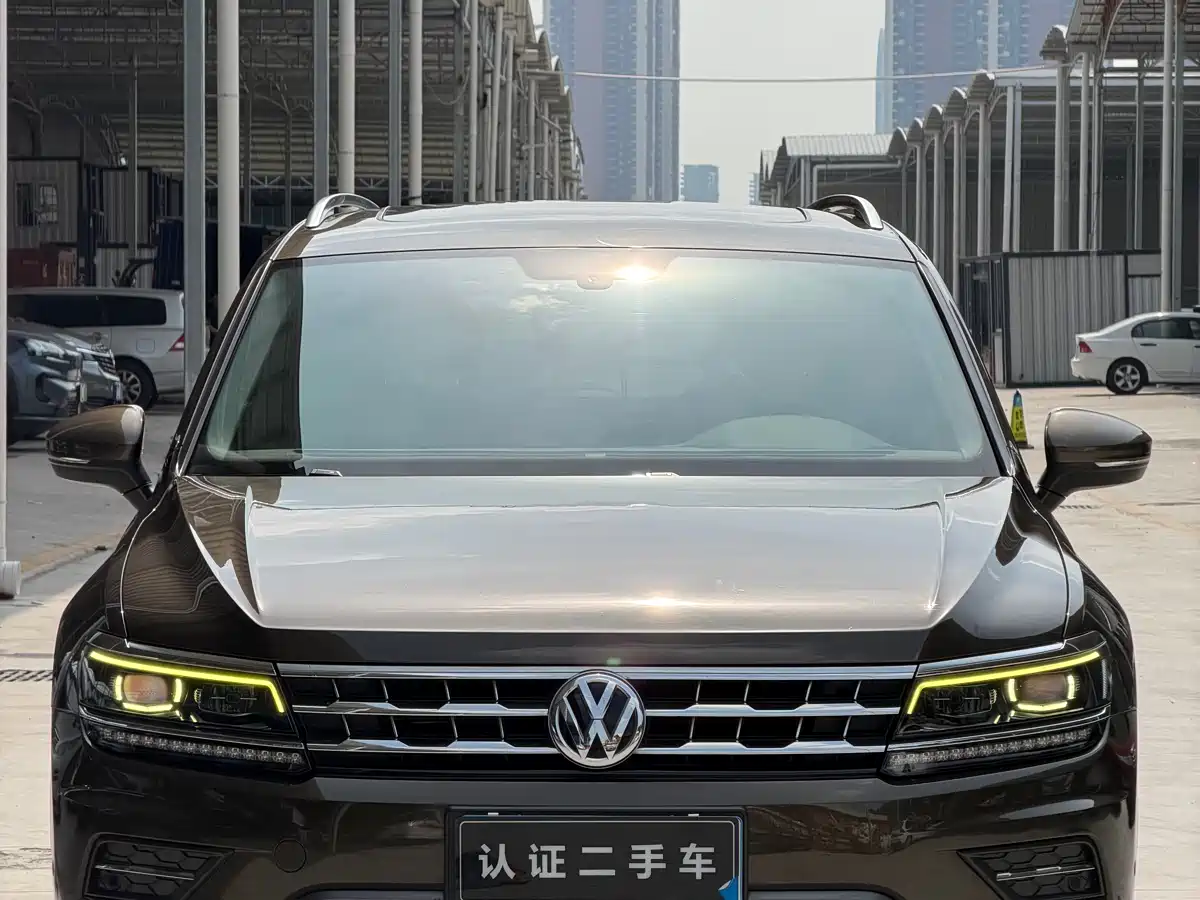 Volkswagen Tiguan L 2017 330TSI Automatic 2WD Flagship Edition фото 3