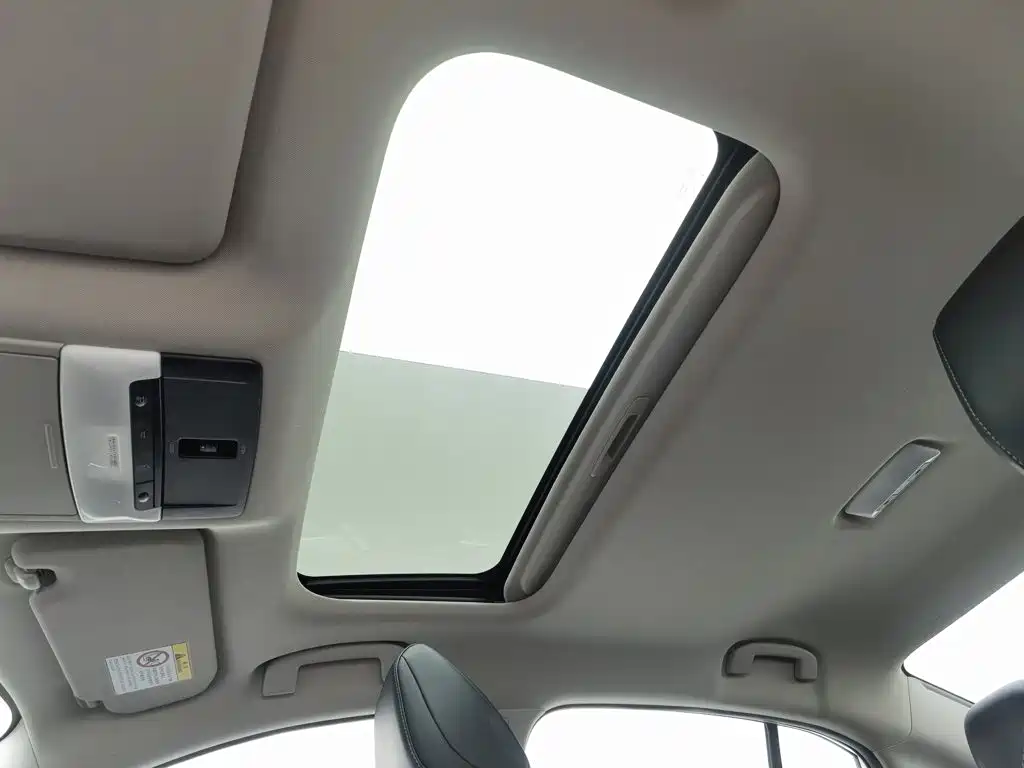 Nissan SYLPHY, миниатюра 14