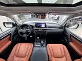 Фото 6 - Lexus LX