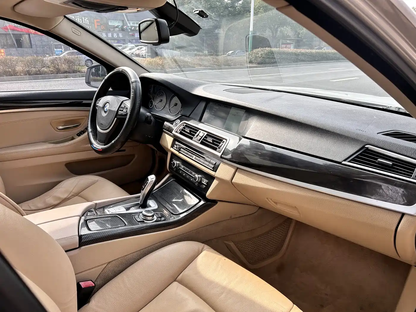Фото 14 - BMW 5 Series