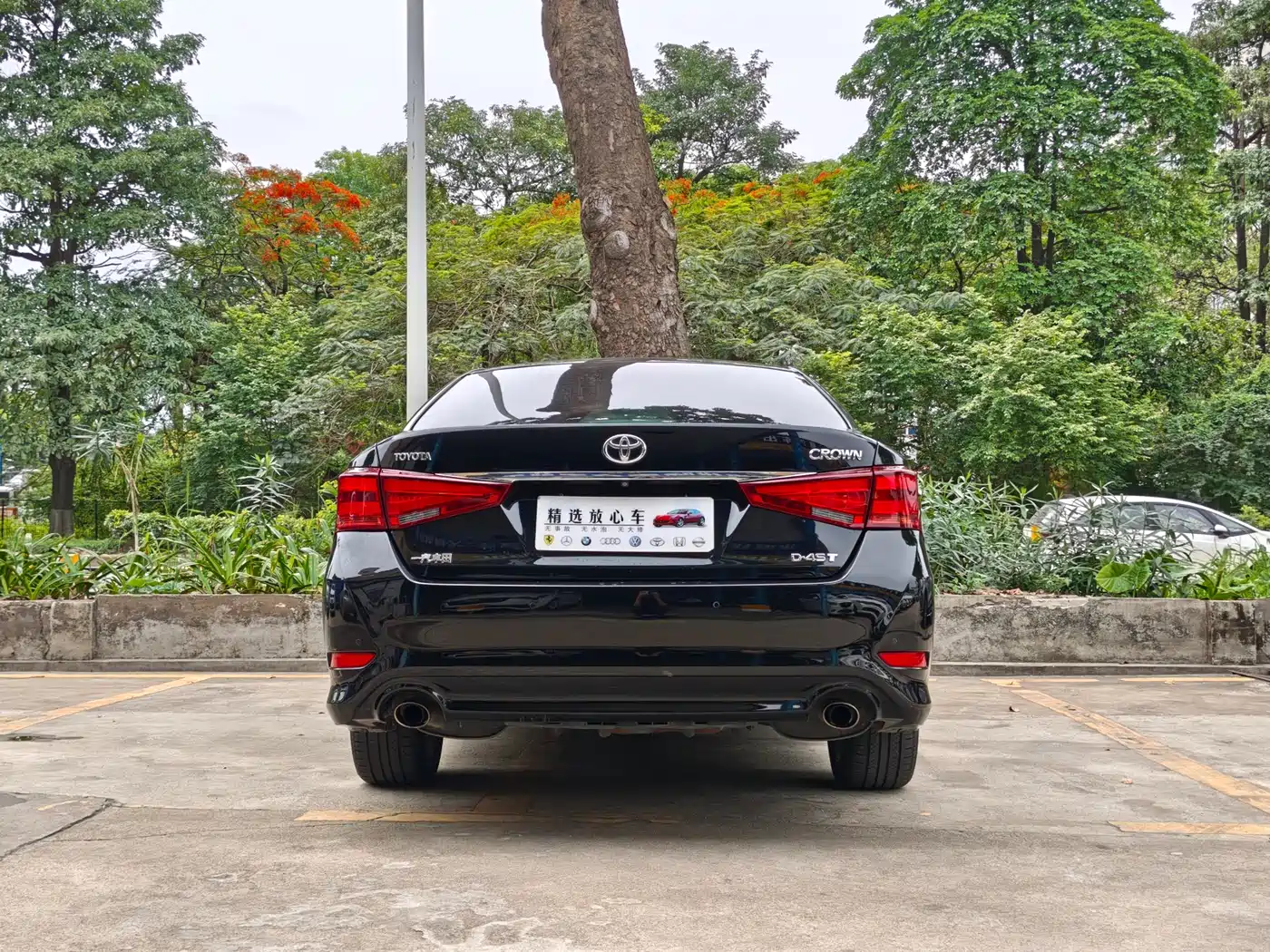Toyota Crown 2018 2.0T Fashion Edition фото 16