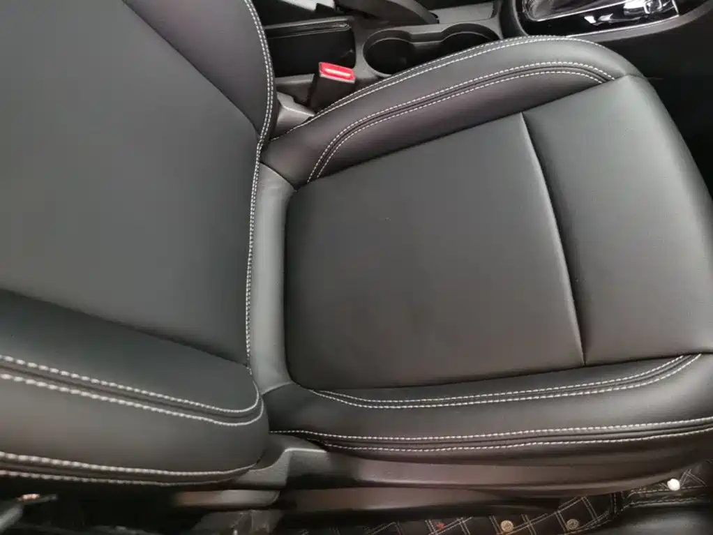 Фото 25 - Buick Encore