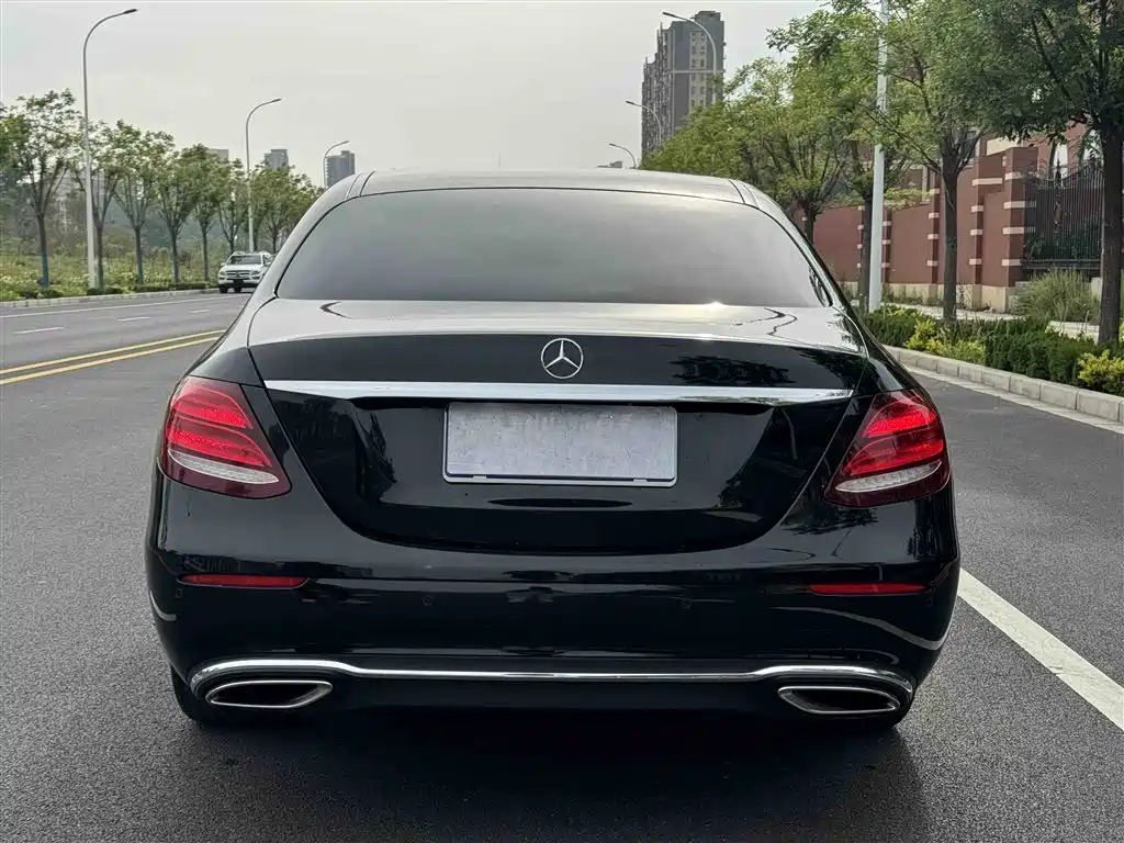 Mercedes-Benz E-Class 2018 E 200 L фото 8