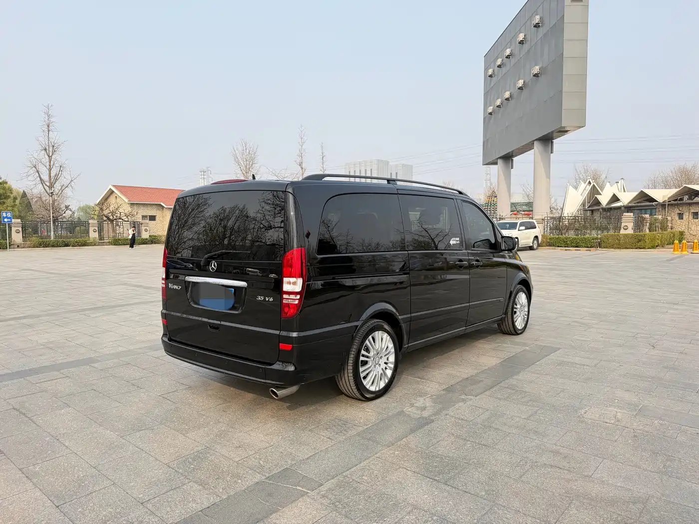 Mercedes-Benz Viano 2013 3.5L Haochi Edition фото 4