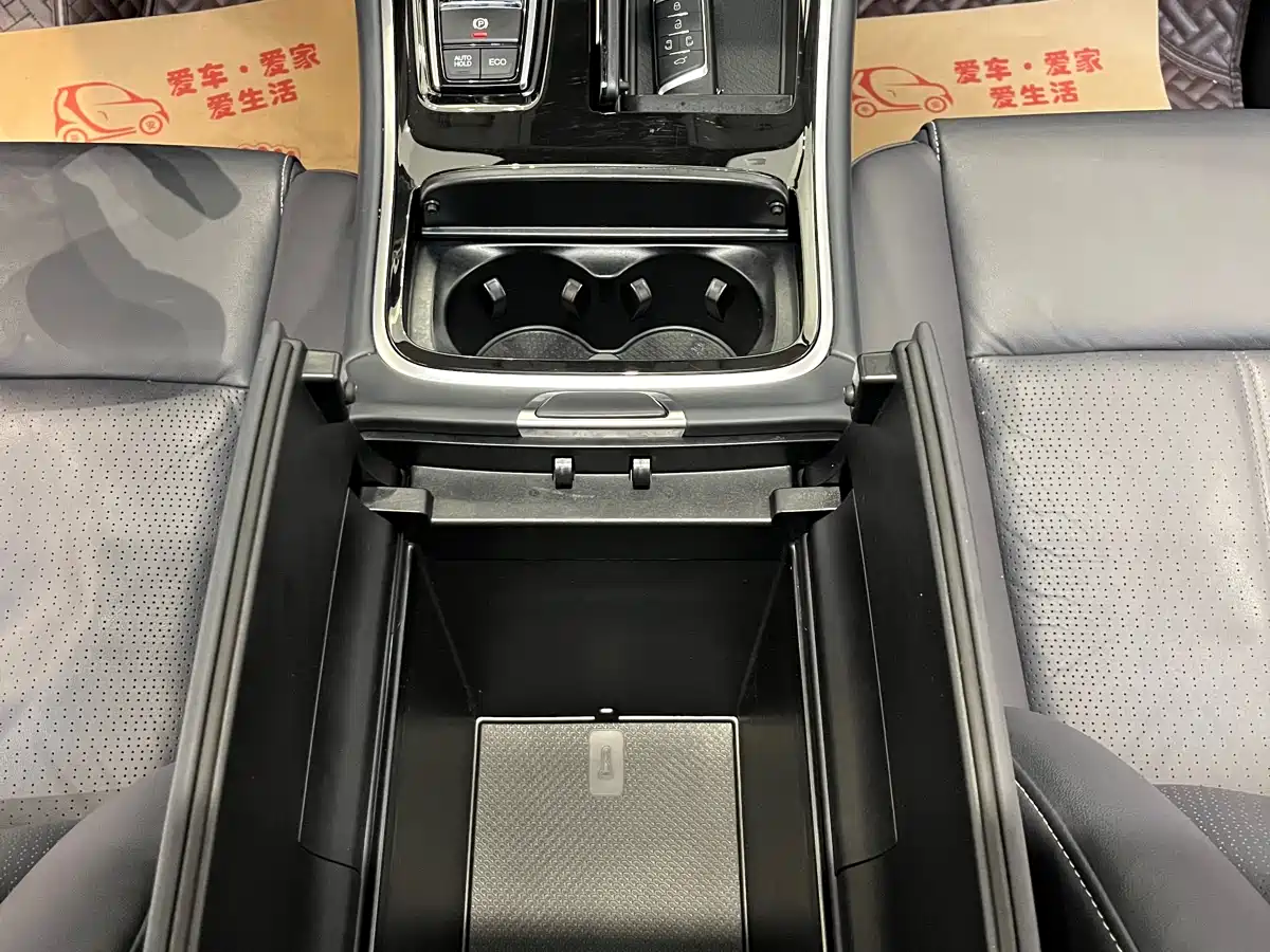 GAC Trumpchi Trumpchi M8 2023 Leading Series 390T Flagship Edition фото 21