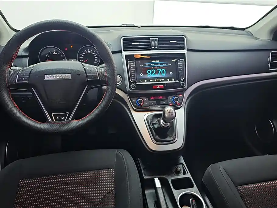 Haval M6 2019 1.5T Manual 2WD Urban Type China VI фото 12